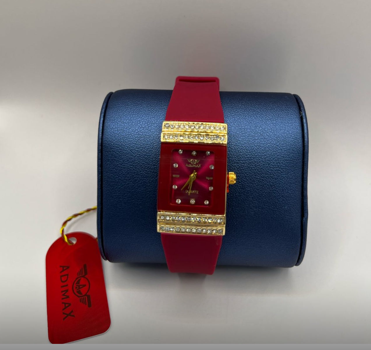 Women’s Analog Watch 4 Red