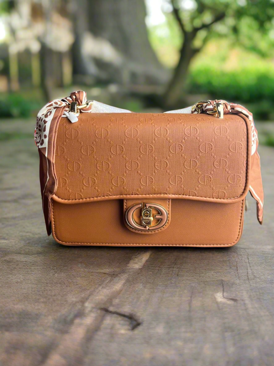 Canarlisa Luxury HandBag (Black, Green, Pink, Beige, Brown and Khaki Colors) ST132 + Shams Musk for free (Ibrahim Al Qurashi)